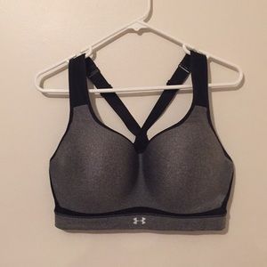 NWOT Under Armour 38D High Impact Sports Bra